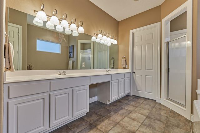 11452 Grand Pine Drive, Montgomery, TX 77356