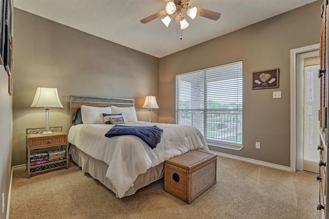 11452 Grand Pine Drive, Montgomery, TX 77356