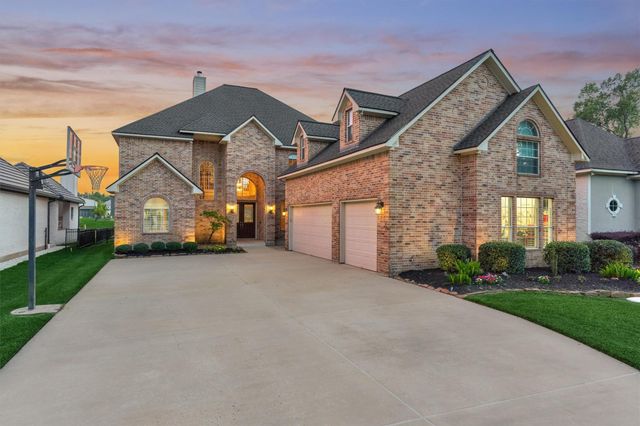 11452 Grand Pine Drive, Montgomery, TX 77356