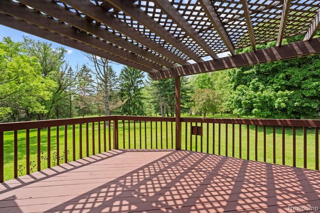 3158 Eden Trail, Brighton, MI 48114