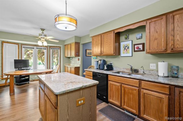 3158 Eden Trail, Brighton, MI 48114