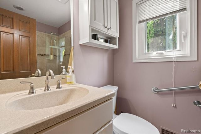 3158 Eden Trail, Brighton, MI 48114