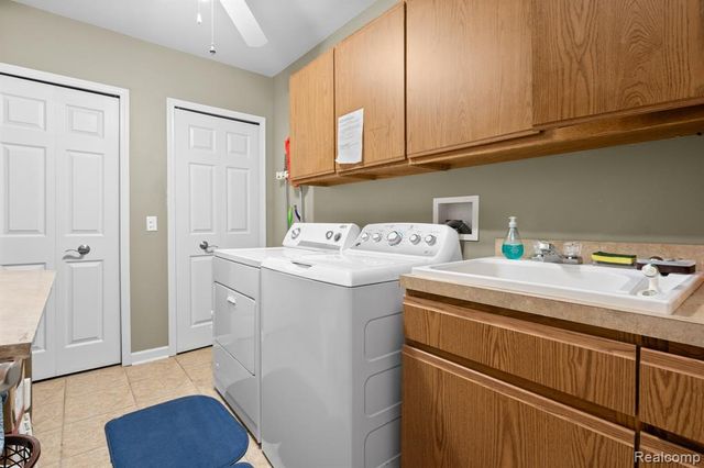3158 Eden Trail, Brighton, MI 48114