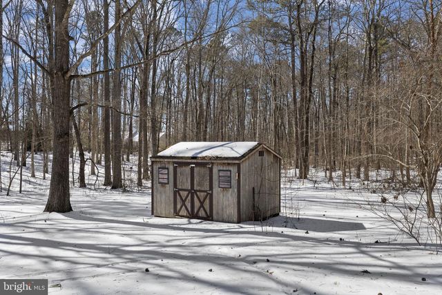 727 CHALKLEVEL RD, Louisa, VA 23093