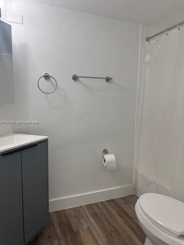 1301 NE 191st Street F407, Miami, FL 33179