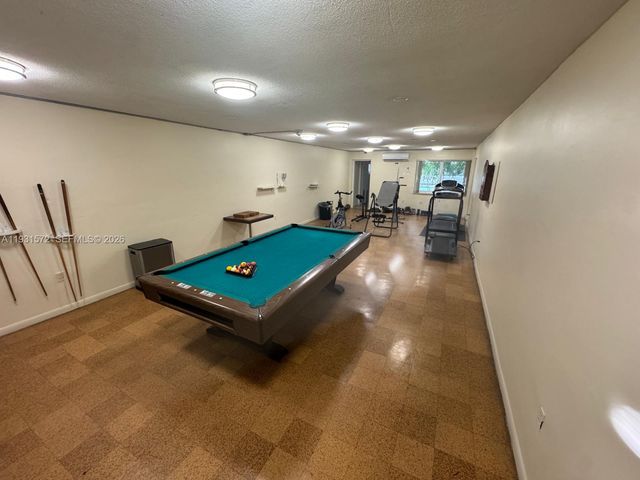 1301 NE 191st Street F407, Miami, FL 33179
