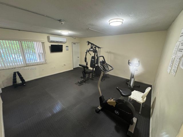 1301 NE 191st Street F407, Miami, FL 33179