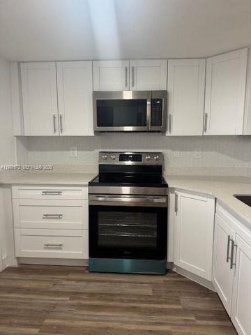 1301 NE 191st Street F407, Miami, FL 33179