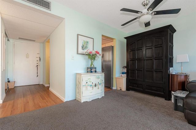 2751 Taft Street 305, Hollywood, FL 33020