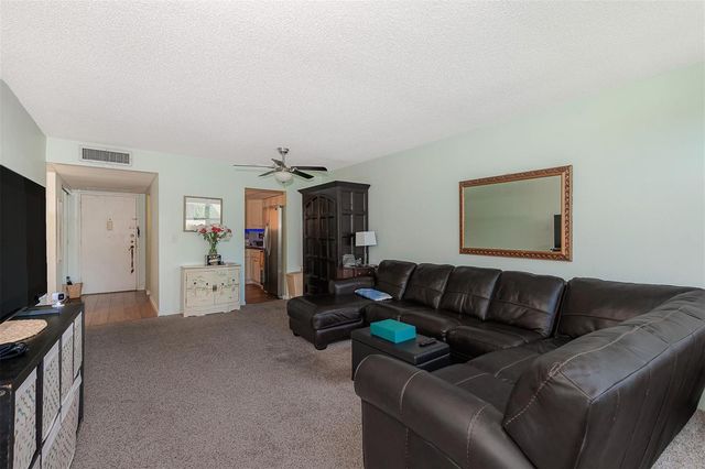 2751 Taft Street 305, Hollywood, FL 33020
