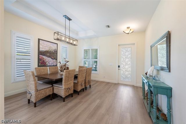 730 95th AVE N, Naples, FL 34108