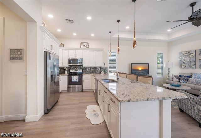 730 95th AVE N, Naples, FL 34108