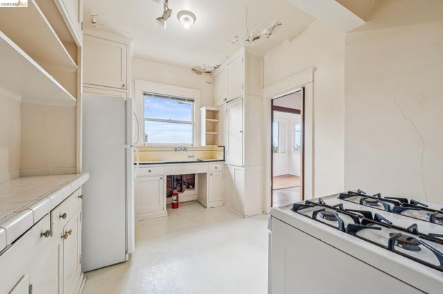 2600 Hilgard Ave, Berkeley, CA 94709