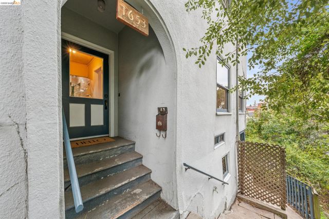 2600 Hilgard Ave, Berkeley, CA 94709