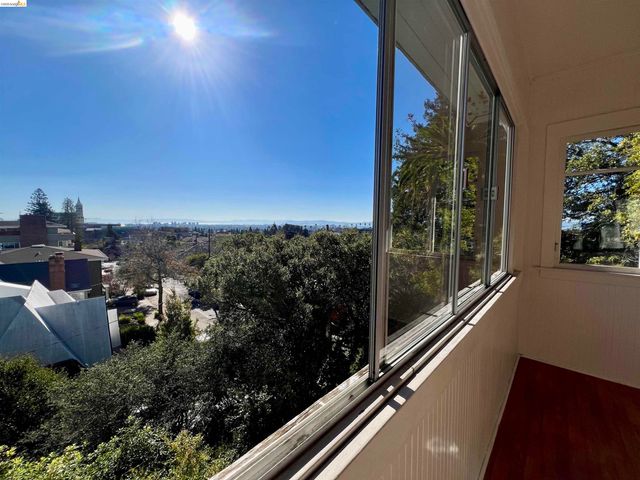 2600 Hilgard Ave, Berkeley, CA 94709