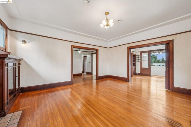 2600 Hilgard Ave, Berkeley, CA 94709