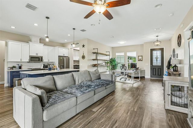 9876 PANGOLA LOOP, Land O Lakes, FL 34639