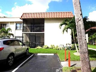 9704 Hammocks Blvd 103, Miami, FL 33196