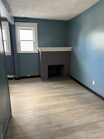 31 Lafayette Avenue, Hempstead, NY 11550