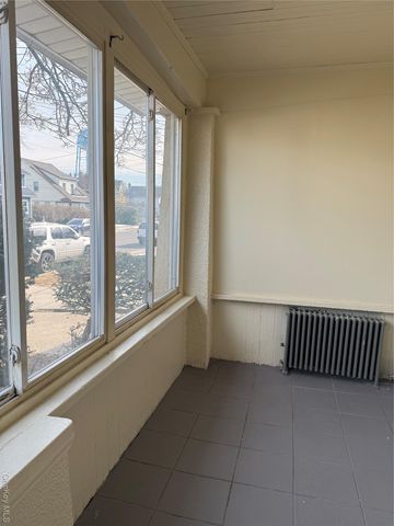 31 Lafayette Avenue, Hempstead, NY 11550