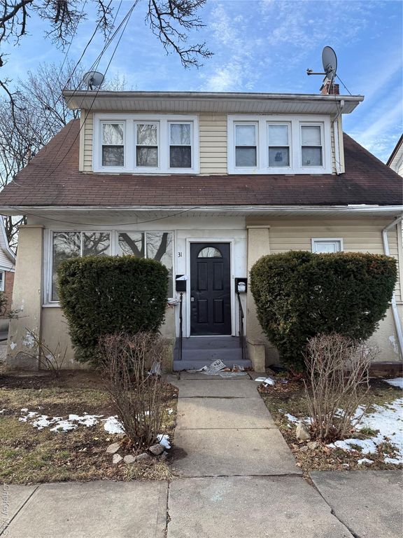 31 Lafayette Avenue, Hempstead, NY 11550