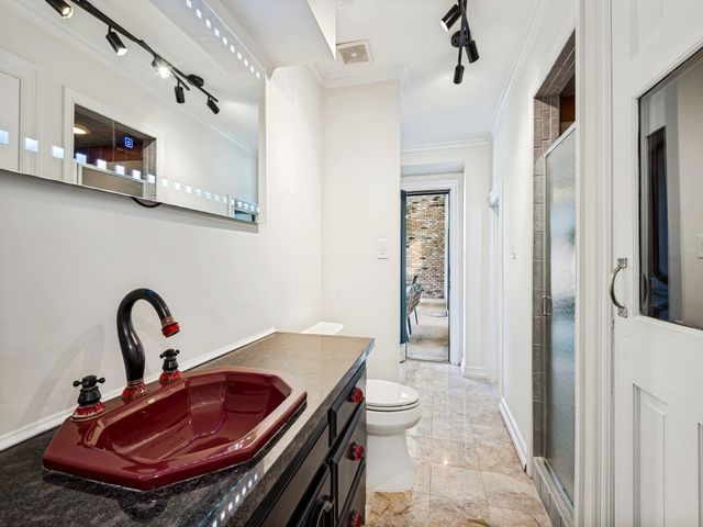 5822 London Lane, Dallas, TX 75252