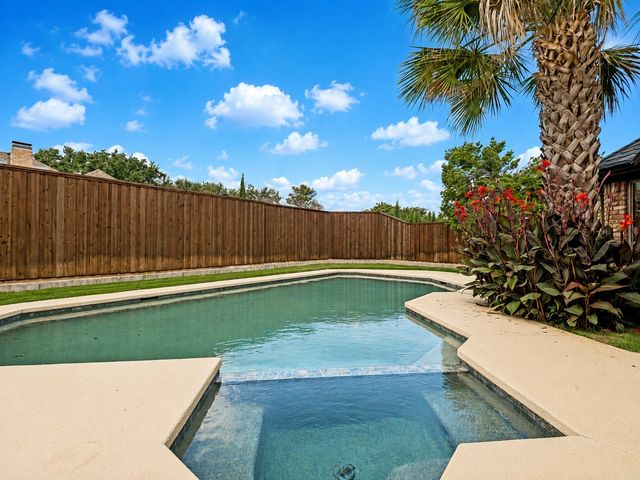 5822 London Lane, Dallas, TX 75252
