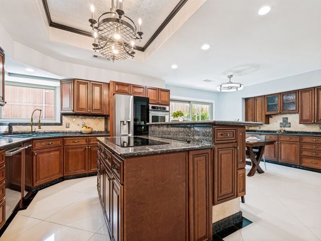 5822 London Lane, Dallas, TX 75252