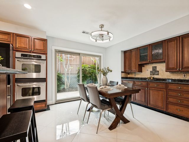 5822 London Lane, Dallas, TX 75252