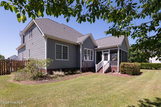 2215 Black Horse Lane, Winterville, NC 28590