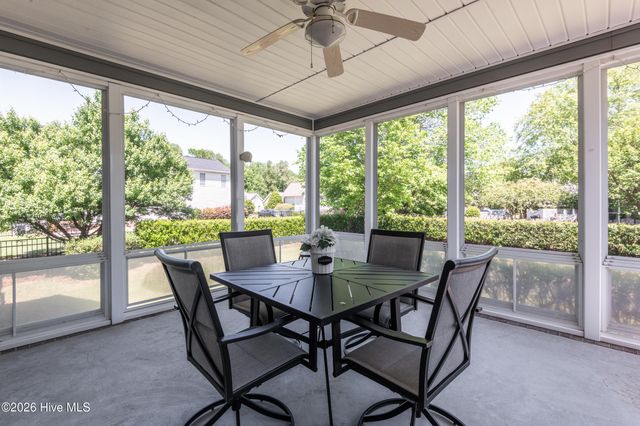 2215 Black Horse Lane, Winterville, NC 28590