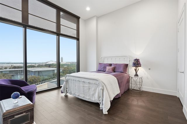 3100 W 7th Street 811, Fort Worth, TX 76107