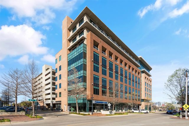 3100 W 7th Street 811, Fort Worth, TX 76107