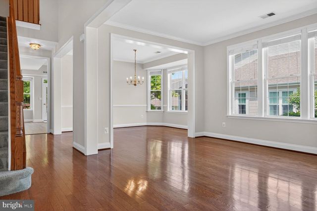 17657 GLASS RIDGE PL, Gainesville, VA 20155