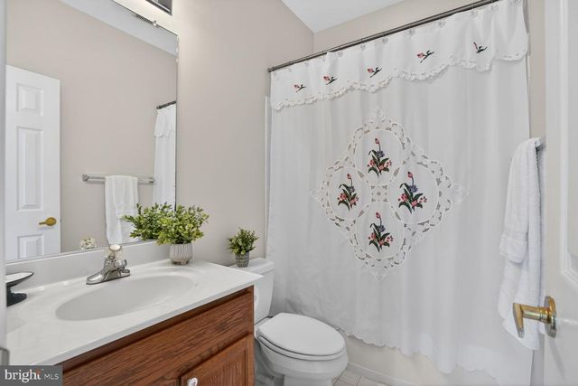 17657 GLASS RIDGE PL, Gainesville, VA 20155