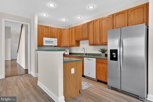 17657 GLASS RIDGE PL, Gainesville, VA 20155