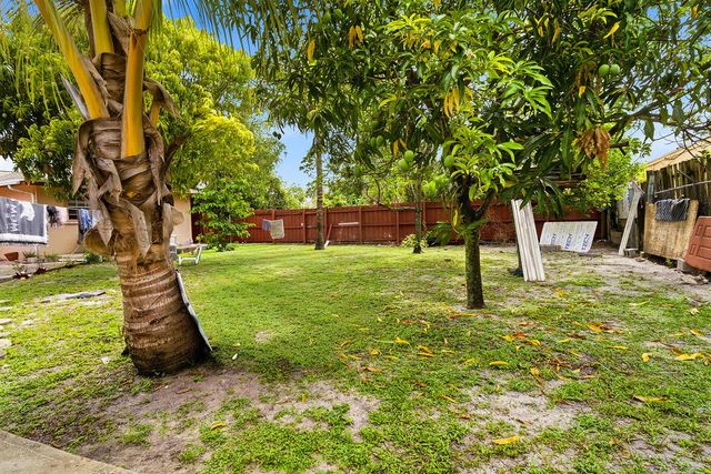 550 NE 37th Street 1-2, Pompano Beach, FL 33064