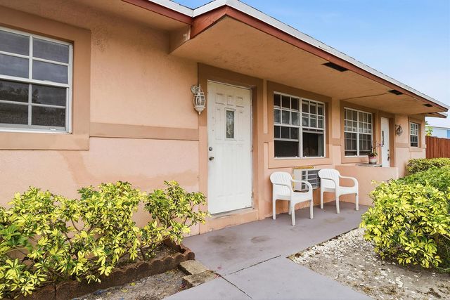 550 NE 37th Street 1-2, Pompano Beach, FL 33064