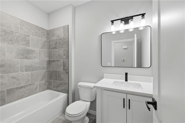 7905 Hoot Owl Street, Blue Springs, MO 64014