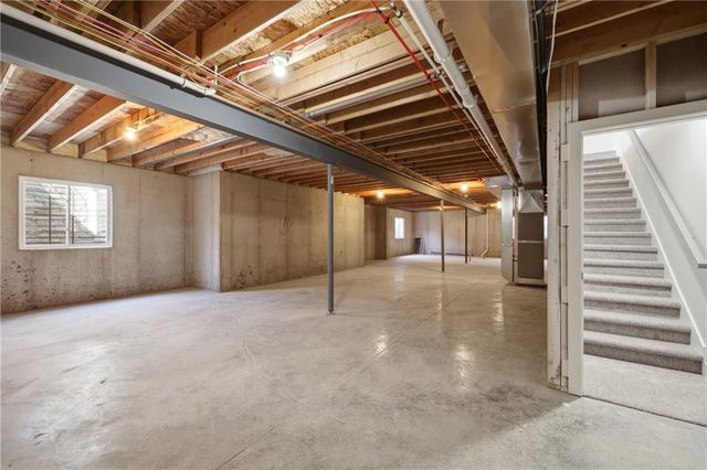 7905 Hoot Owl Street, Blue Springs, MO 64014