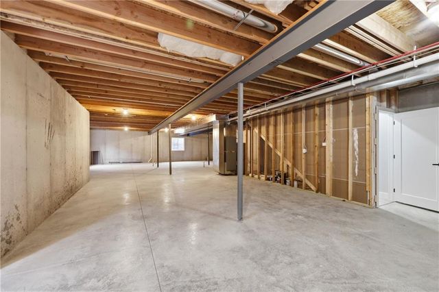 7905 Hoot Owl Street, Blue Springs, MO 64014