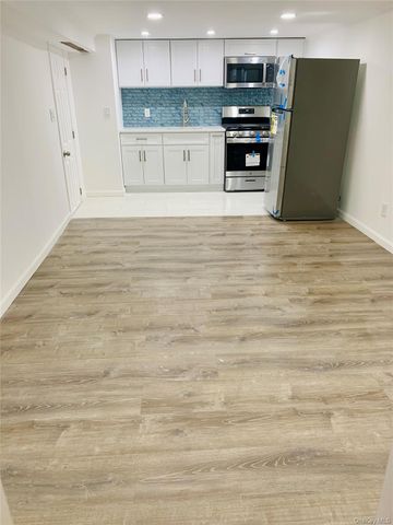 1004 Wool Avenue, Franklin Square, NY 11010