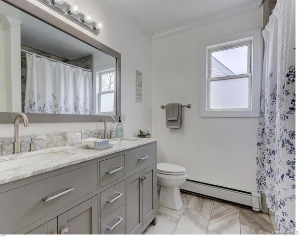 1004 Wool Avenue, Franklin Square, NY 11010