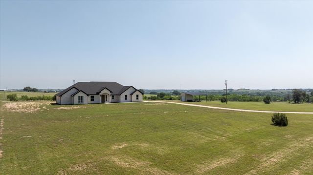 435 Cattle Drive, Stephenville, TX 76401