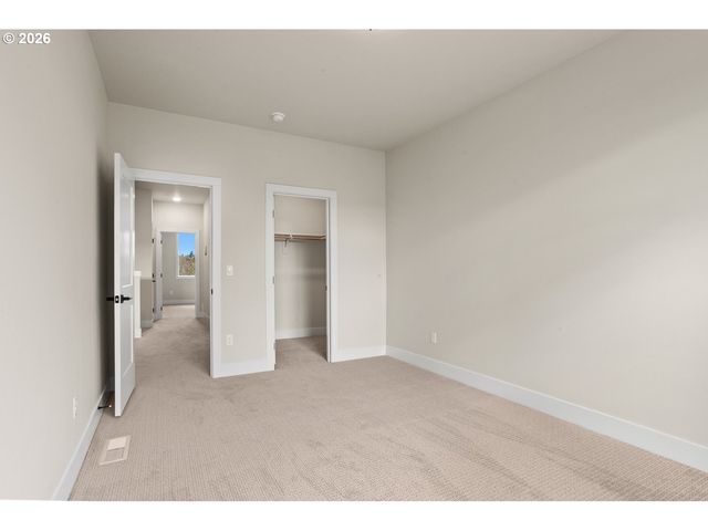 9325 Sw Salinan St, Tualatin, OR 97062