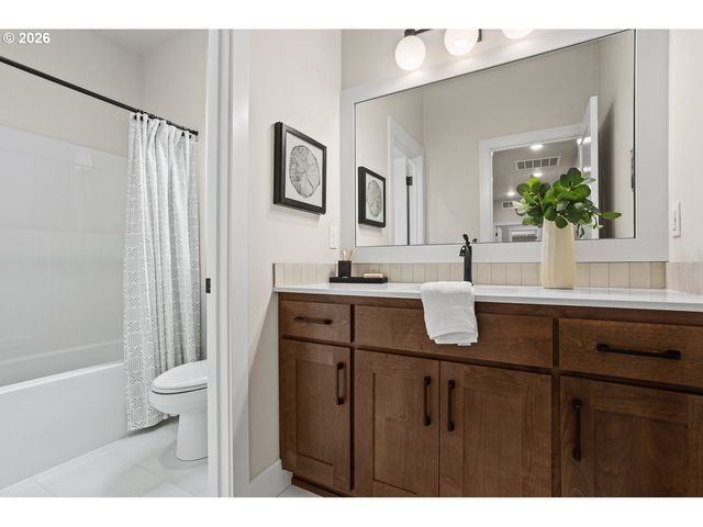 9325 Sw Salinan St, Tualatin, OR 97062