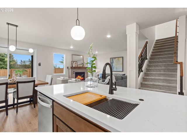 9325 Sw Salinan St, Tualatin, OR 97062