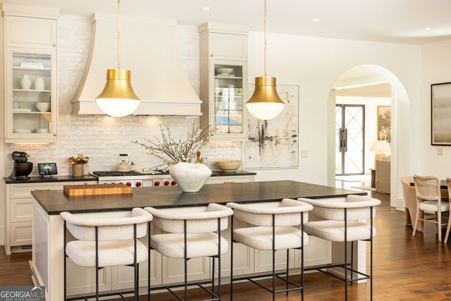 4580 Peachtree Dunwoody Road, Sandy Springs, GA 30342