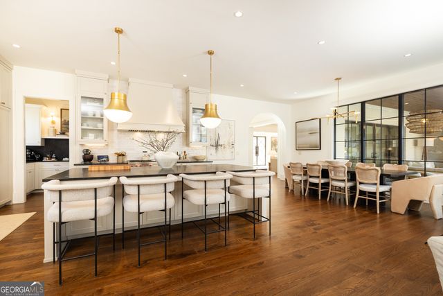 4580 Peachtree Dunwoody Road, Sandy Springs, GA 30342