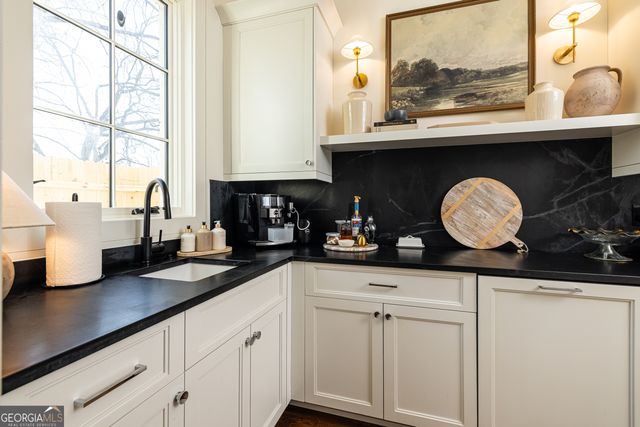 4580 Peachtree Dunwoody Road, Sandy Springs, GA 30342